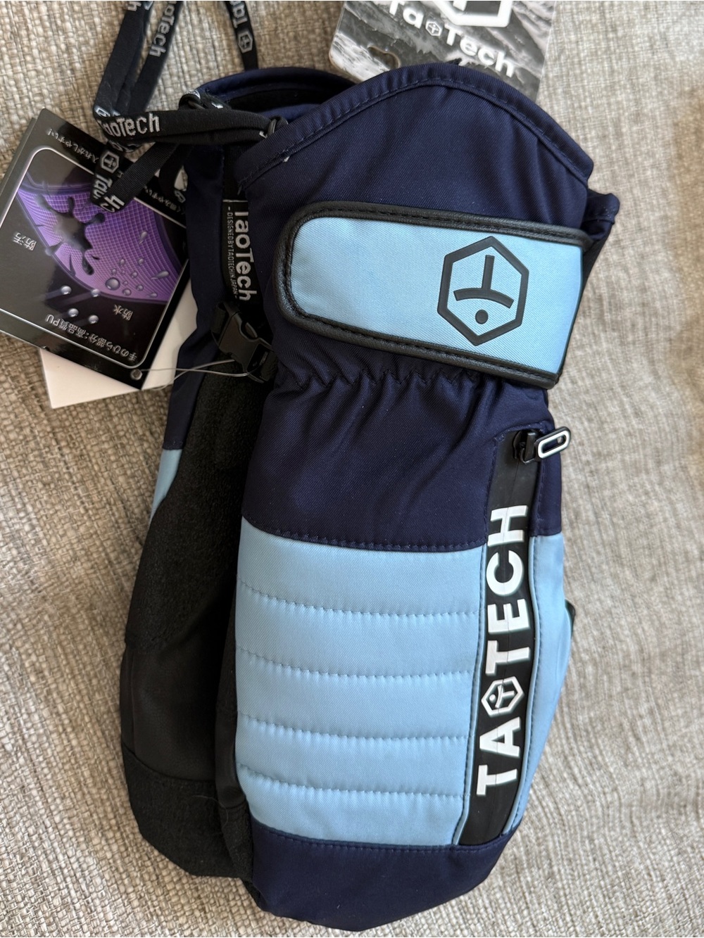 Women’s Navy and Light Blue Winter Mittens